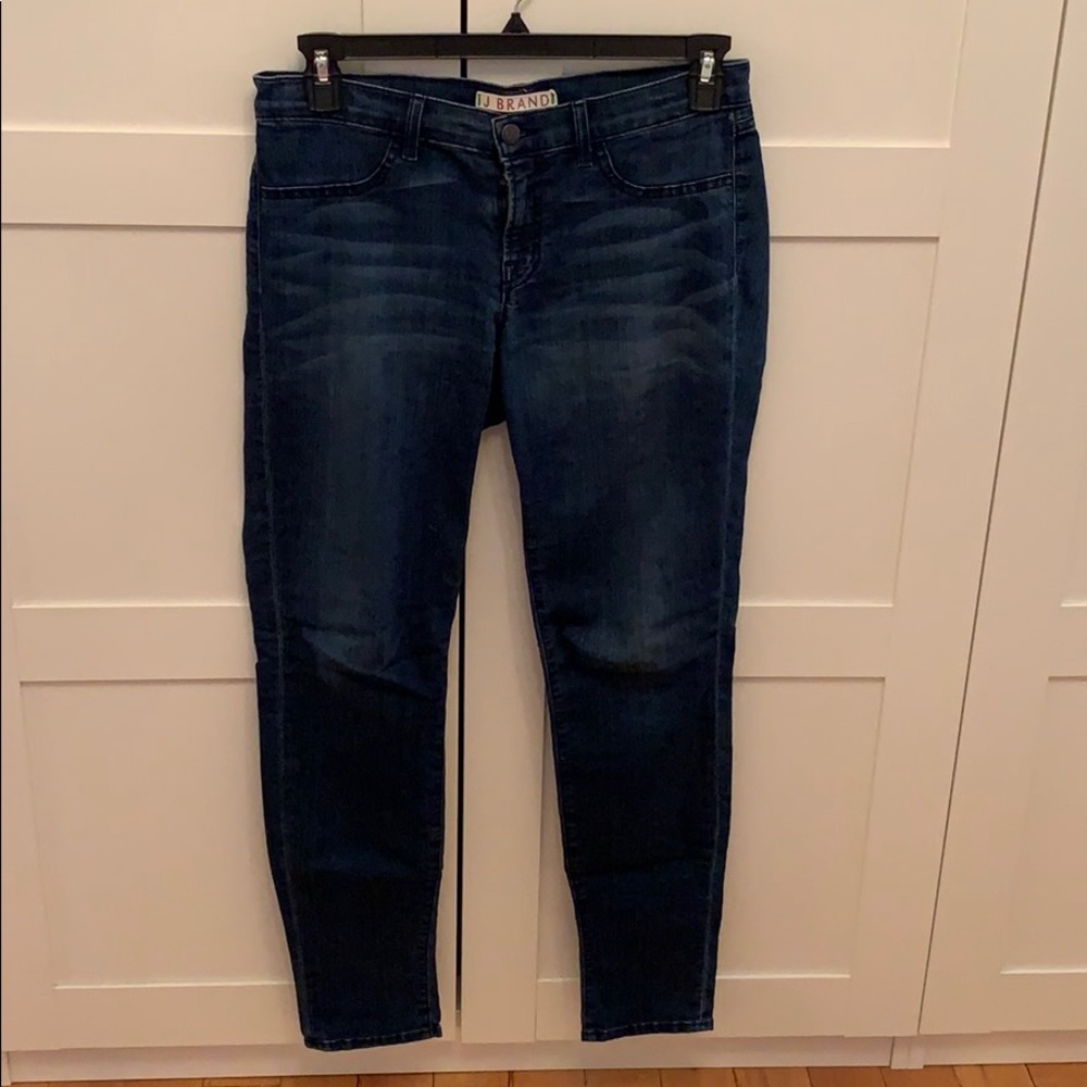 J Brand legging jeans, medium blue, size 31